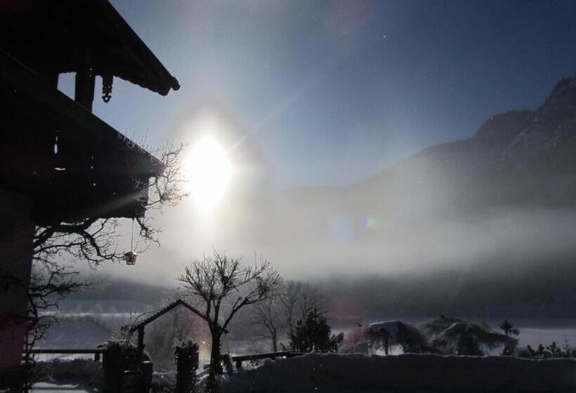 هتل Pension Hubertus