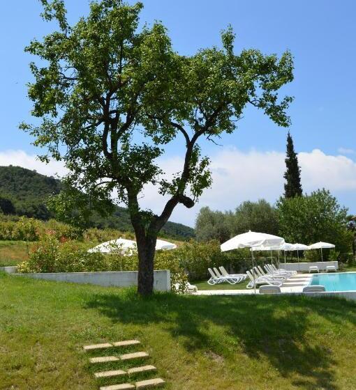 هتل Residence Corte Del Bosco