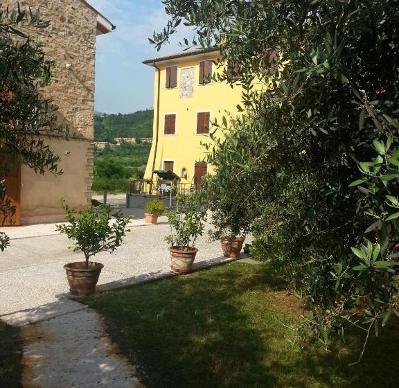 هتل Residence Corte Del Bosco