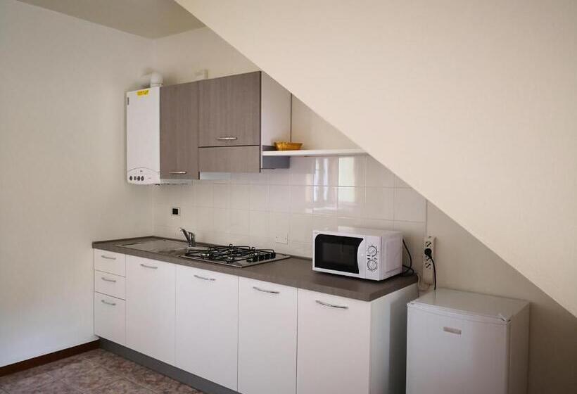 هتل Residence Corte Del Bosco