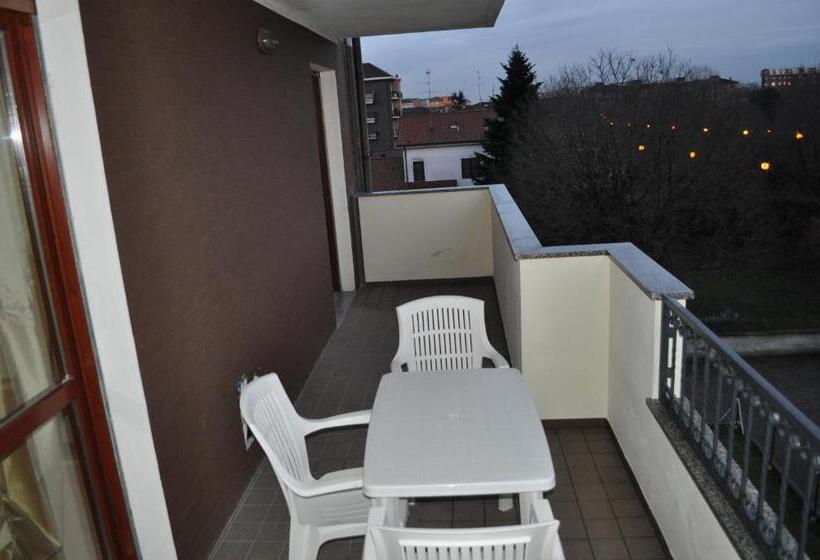 هتل Residence Le Groane