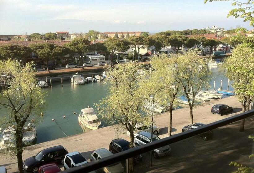 هتل Residence Ormeggio
