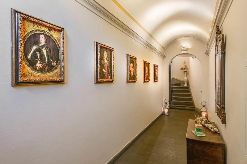 هتل Residenza D'epoca In Piazza Della Signoria