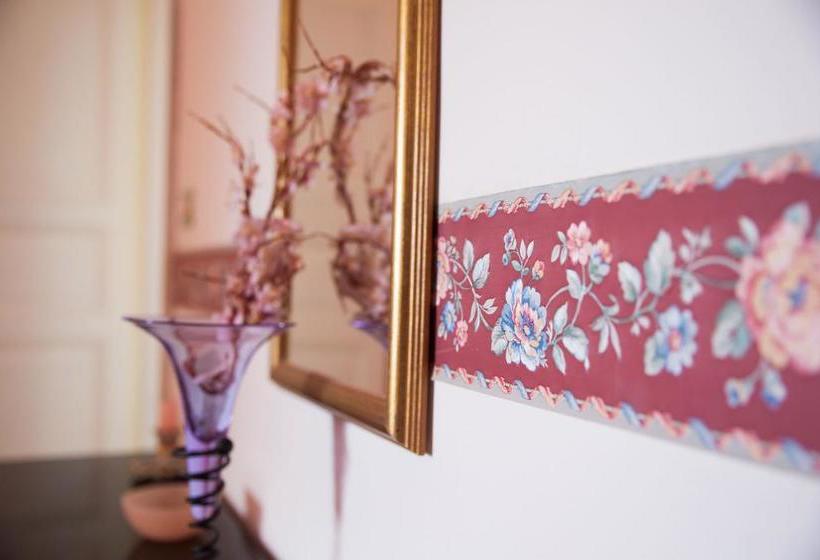 هتل Beb Villa Amodeo