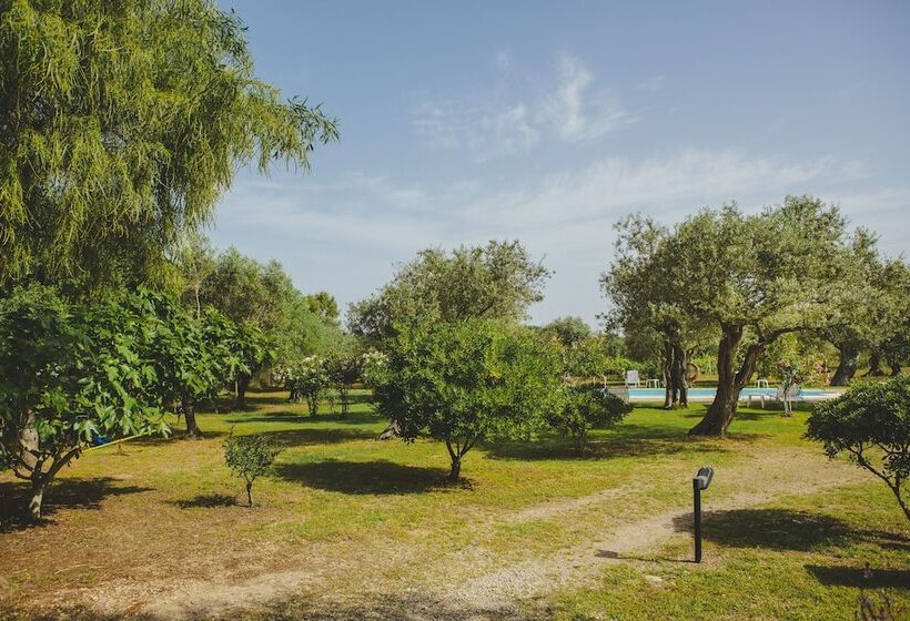 هتل Villa Grazia