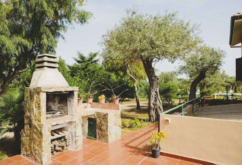 هتل Villa Grazia