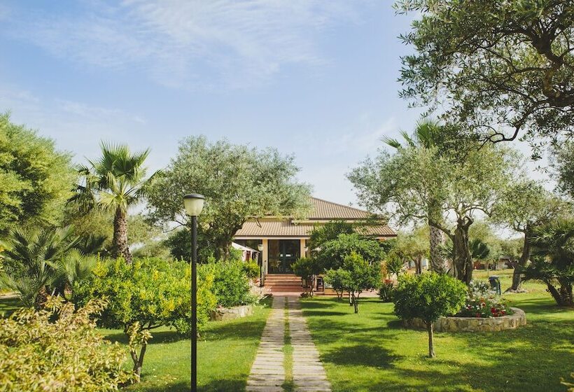 هتل Villa Grazia