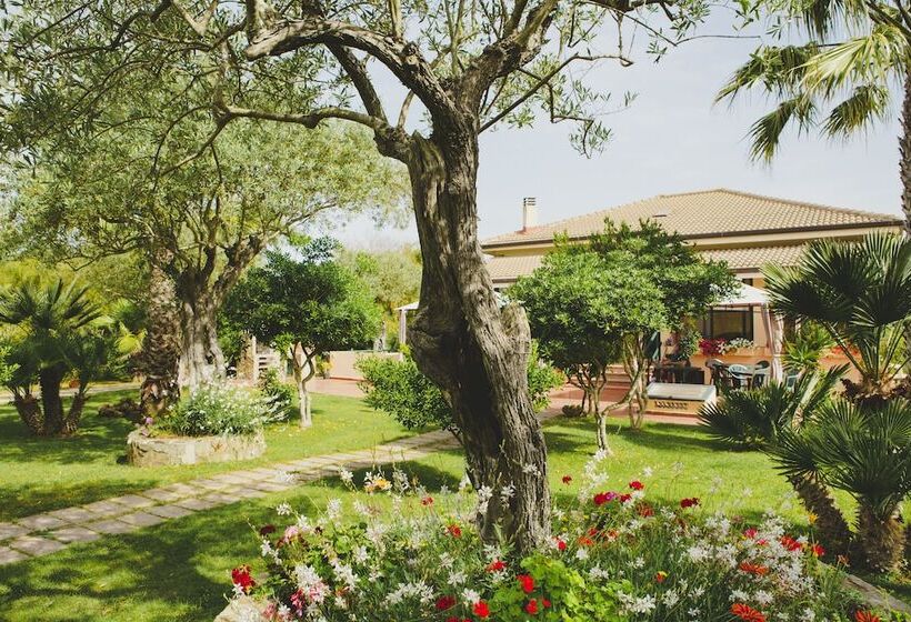هتل Villa Grazia