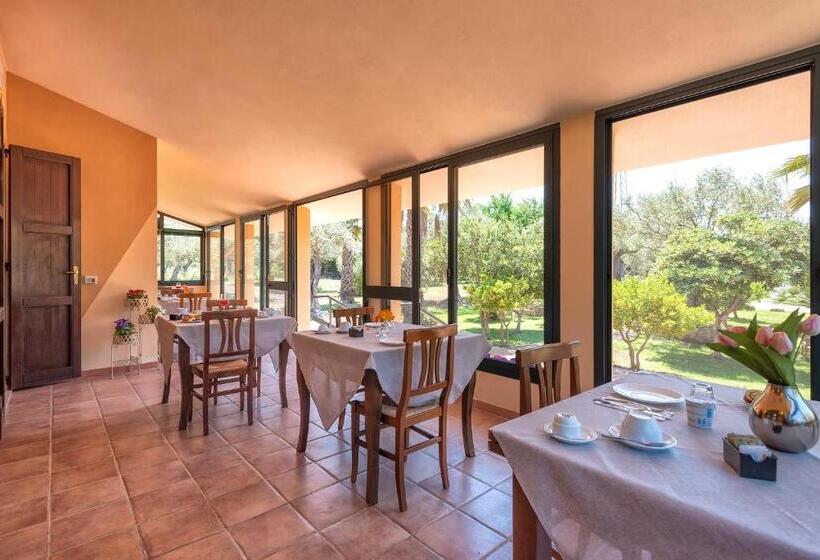 هتل Villa Grazia