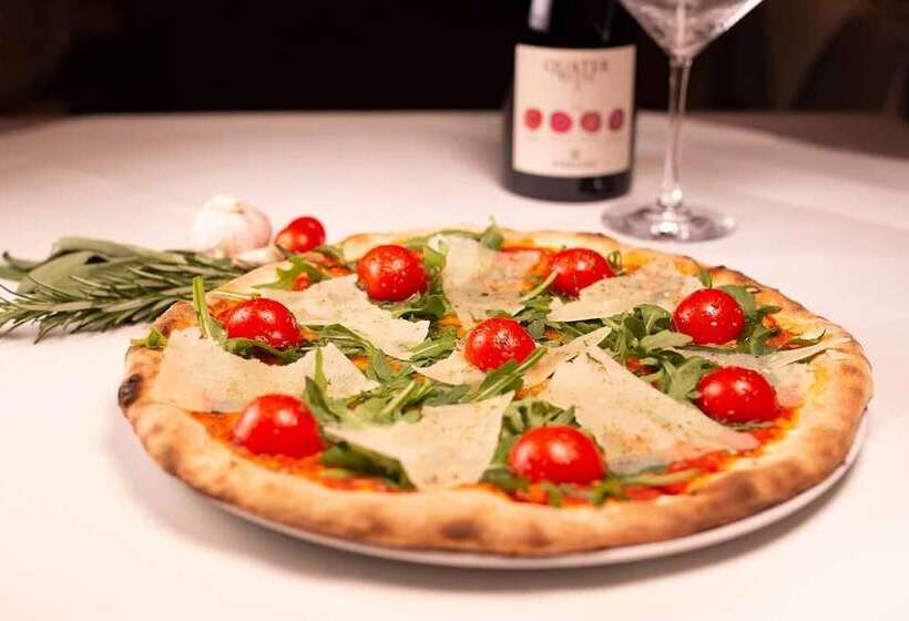 Trattoria & Apartments   Casa Da Enzo