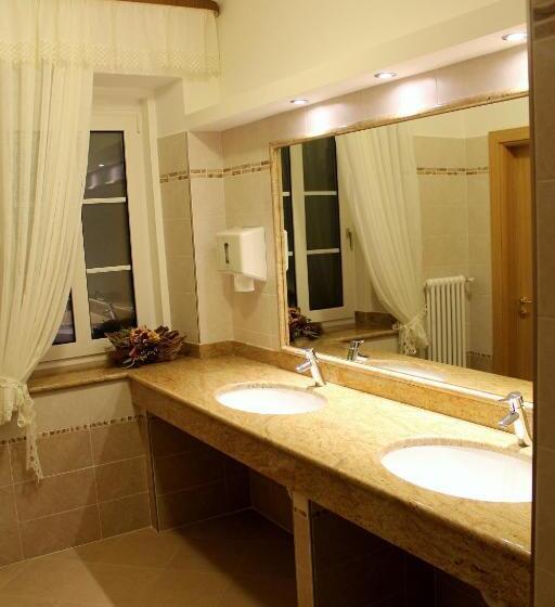 فندق Albergo Trentino