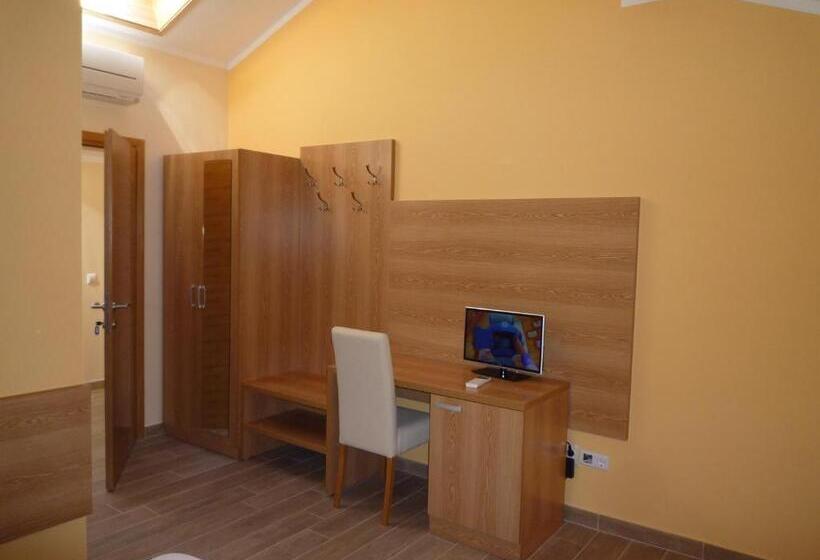 هتل Bed & Breakfast Grgic