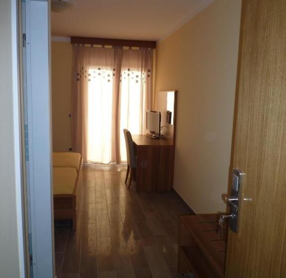 هتل Bed & Breakfast Grgic