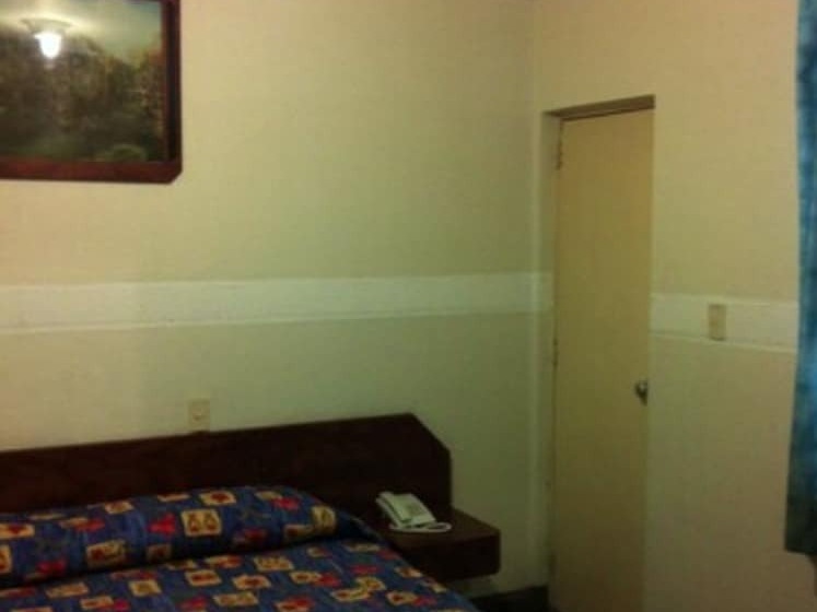 Fotos del hotel Dos Naciones:  50