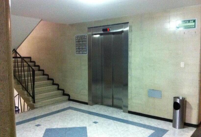 Fotos del hotel Dos Naciones:  34