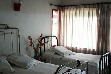Finca Hotel El Rosario