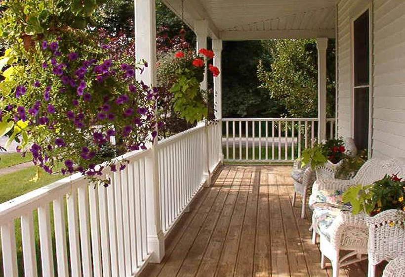 هتل John S Gate Gourmet B&b