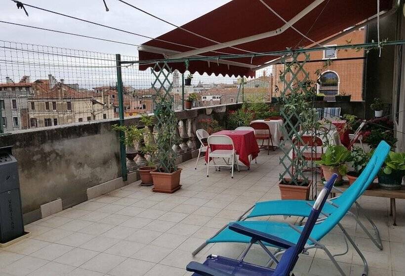 Fotos del hotel Ostello Domus Civica:  10