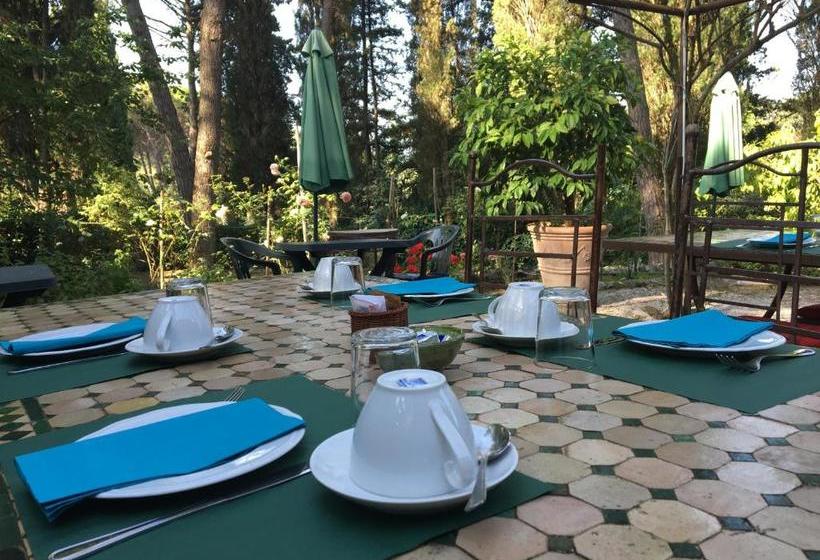 فندق Agriturismo Biologico Palazzi Rufini