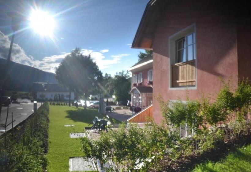 فندق Residenze Sonnenschein Casa Rosa