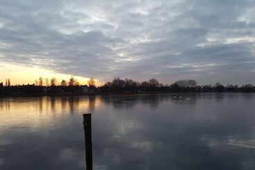 هتل Restaurant Lakeside