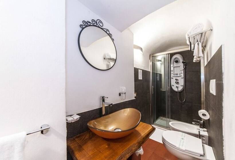 Fotos del hotel Rifugio Degli Artisti:  12