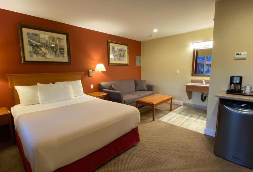 בית מלון כפרי Sahara Courtyard Inn Osoyoos