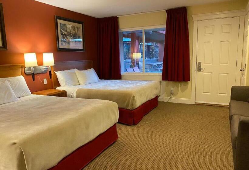 בית מלון כפרי Sahara Courtyard Inn Osoyoos