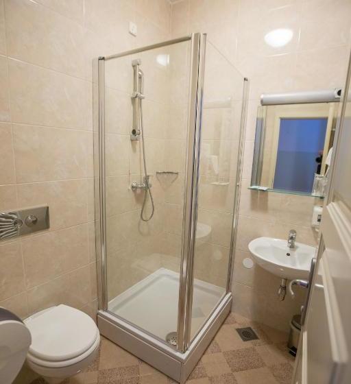 בית מלון כפרי St. Hubert Hunting Lodge