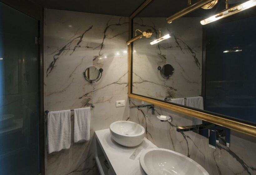 Fotos del hotel Torre Argentina Relais - Residenze Di Charme:  62