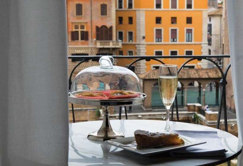 Fotos del hotel Torre Argentina Relais - Residenze Di Charme:  47