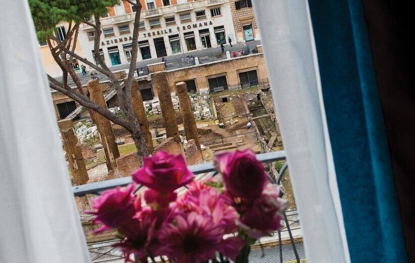 Fotos del hotel Torre Argentina Relais - Residenze Di Charme:  57