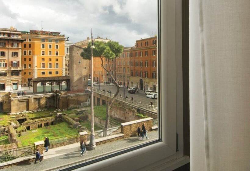 Fotos del hotel Torre Argentina Relais - Residenze Di Charme:  53