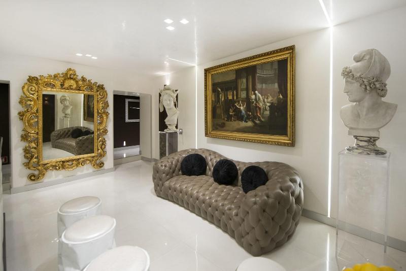 Fotos del hotel Torre Argentina Relais - Residenze Di Charme:  46