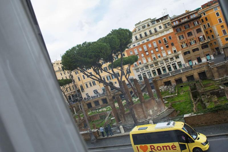 Fotos del hotel Torre Argentina Relais - Residenze Di Charme:  7