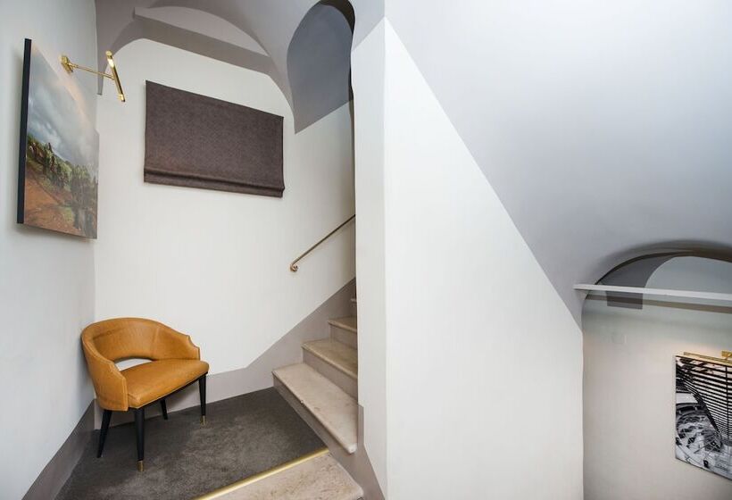 Fotos del hotel Torre Argentina Relais - Residenze Di Charme:  30