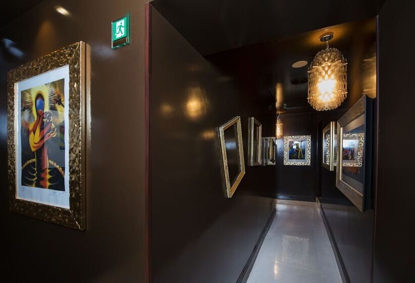 Fotos del hotel Torre Argentina Relais - Residenze Di Charme:  11