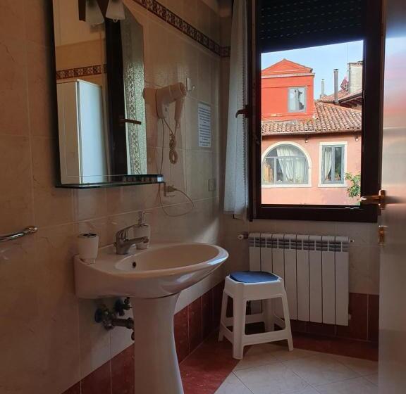 Fotos del hotel Villa Berghinz:  14