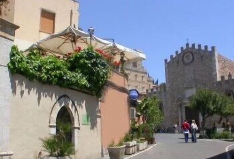 Hotel Villa Floresta Taormina