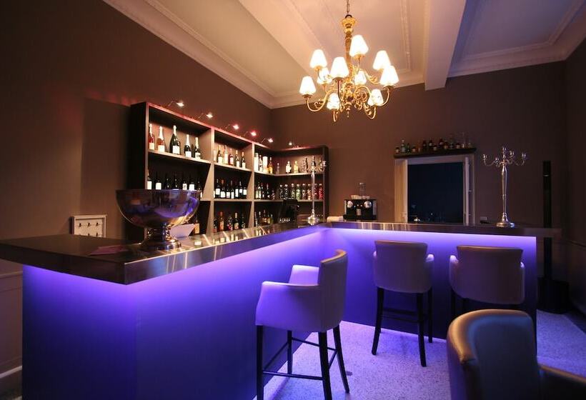 ベッドアンドブレックファースト Château De Gramazie Chambres D Hôtes