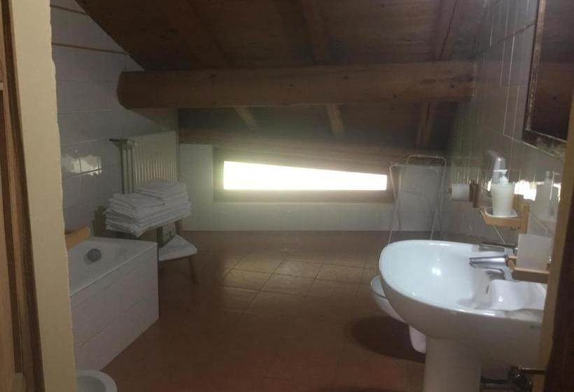 ホテル Agriturismo Cascina Santa Brera