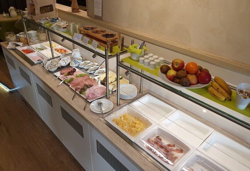 فندق Clemenswerther Hof