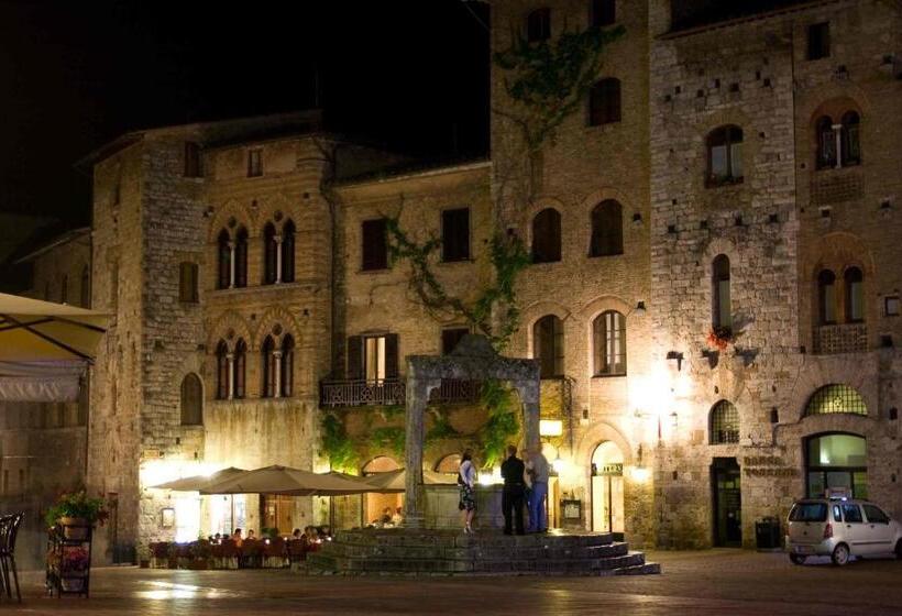 فندق Fattoria Abbazia Monte Oliveto