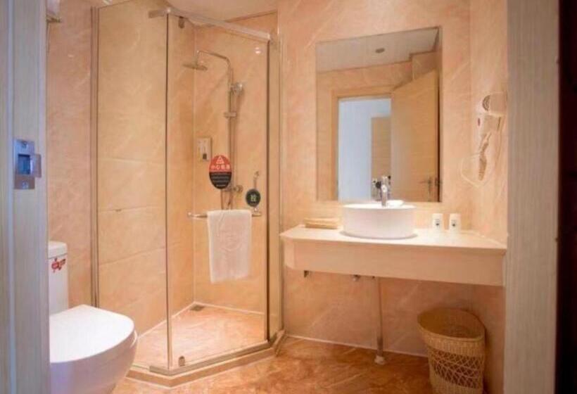 فندق Greentree Inn Jiangxi Yingtan Railway Station Square Business