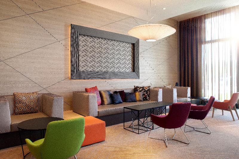هتل Holiday Inn Frankfurt Airport, An Ihg