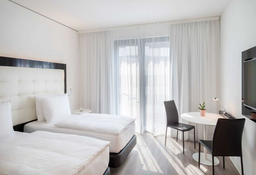 בית מלון כפרי Innside By Meliá Frankfurt Ostend