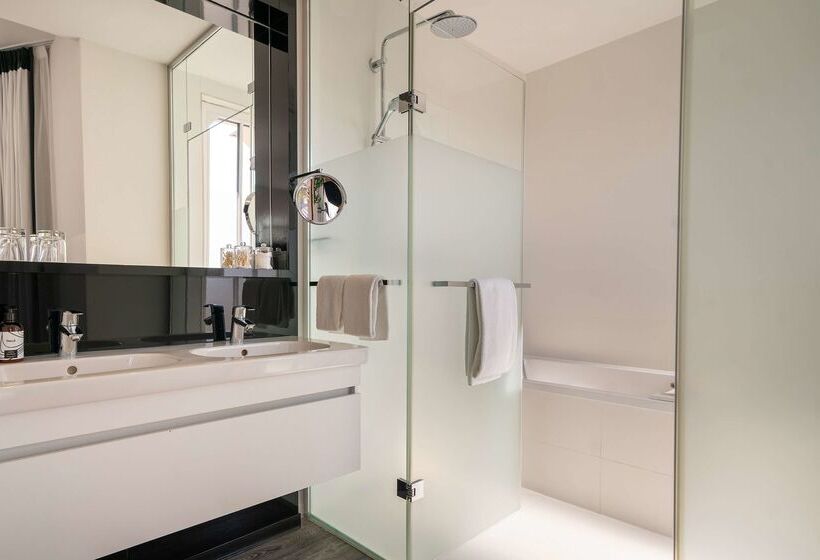 هتل Innside By Meliá Leipzig