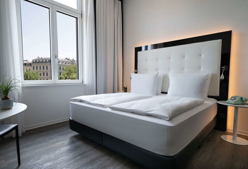 هتل Innside By Meliá Leipzig