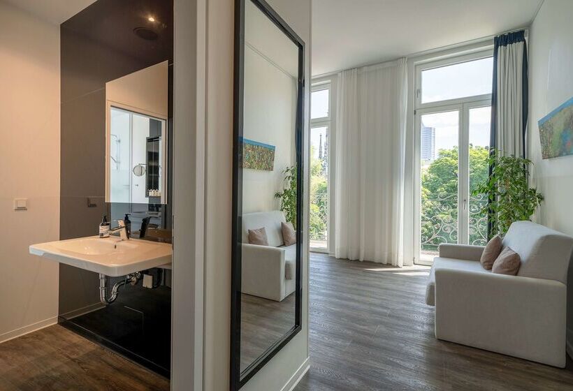 هتل Innside By Meliá Leipzig