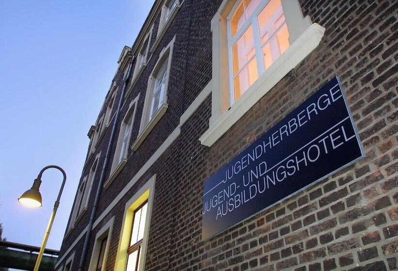 هتل Jugendherberge Duisburg Landschaftspark